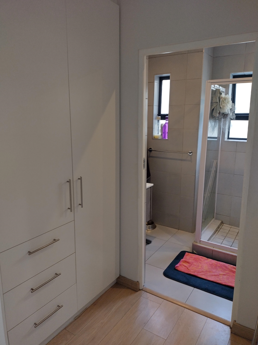 3 Bedroom Property for Sale in Parklands North Western Cape